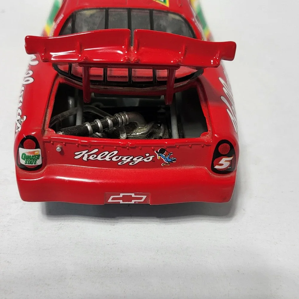 Racing Champions Terry Labonte Kelloggs 2000 Chevrolet Monte Carlo 1:24 Diecast